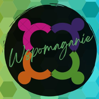 Kolorowe logo cyklu spotkań z napisem Wspomaganie.